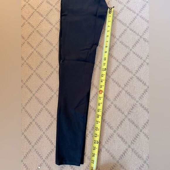 Tory Burch Charcoal texturized Leggings with side seam detail.  XS - Picture 11 of 11